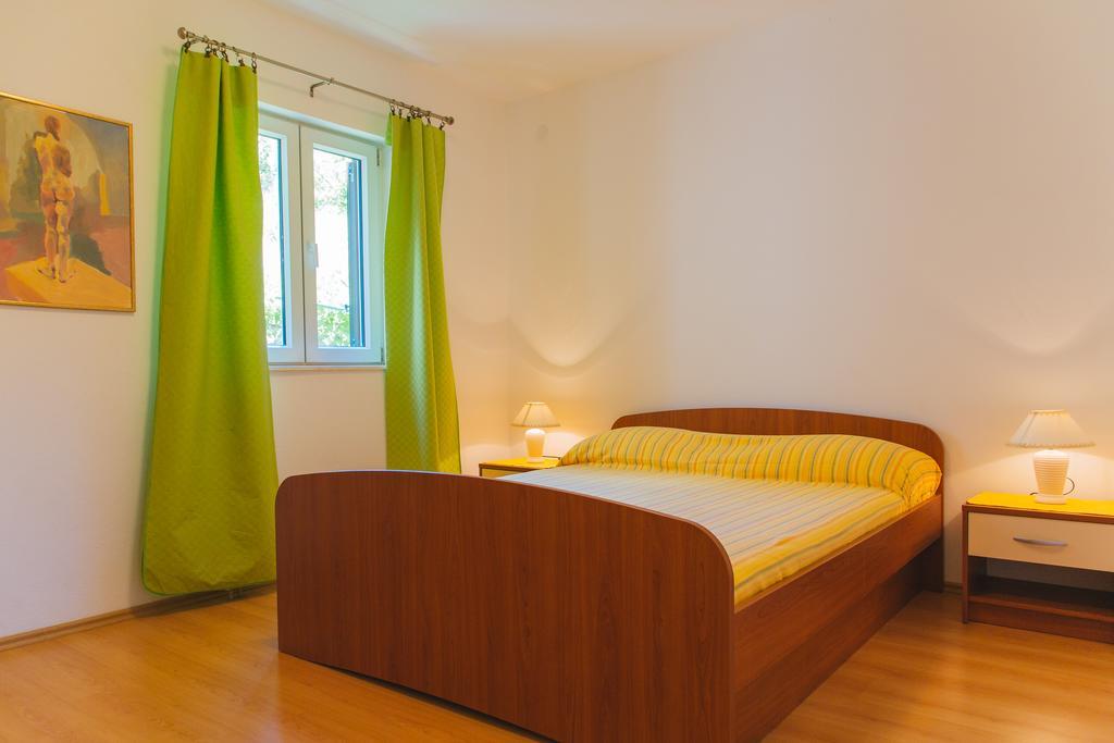 Apartments Dada Omiš Pokoj fotografie